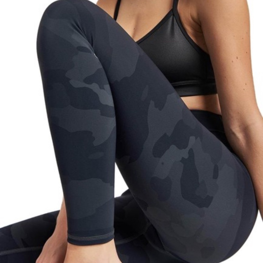 high waisted camo vapor leggings